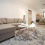 شقة Cozy Near Tia! - Self Check-in - Free Wifi - Netflix
